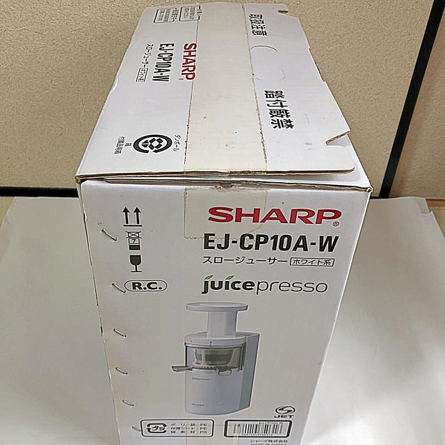 JUICEPRESSO ジューサー SHARP シャープ￥１６８００Ｃｏｌｏｒ