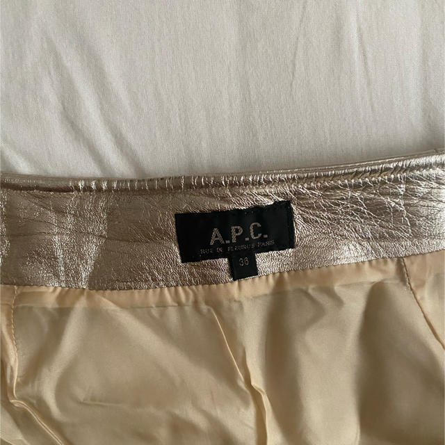 A.P.C(アーペーセー)の最終値下げ　A.P.C スカート  レディースのスカート(ミニスカート)の商品写真