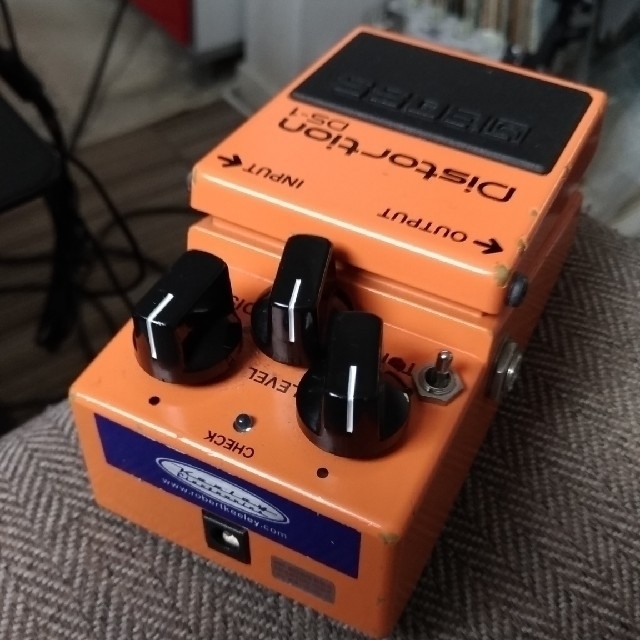 BOSS(ボス)の週末値下げ！Keeley BOSS DS-1 Mod' Ultra  楽器のギター(エフェクター)の商品写真