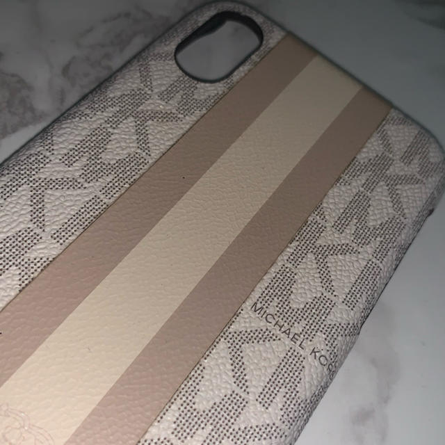 Michael Kors(マイケルコース)のMICHAEL KORS iPhonexsケース スマホ/家電/カメラのスマホアクセサリー(iPhoneケース)の商品写真