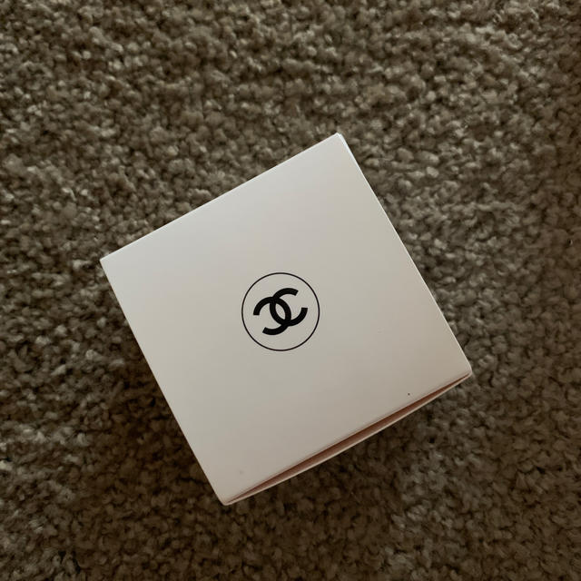 CHANEL(シャネル)のシャネル ル ブラン クリーム TXC リッチ 50ml コスメ/美容のスキンケア/基礎化粧品(フェイスクリーム)の商品写真