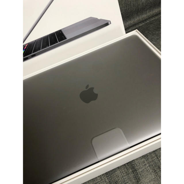 MacBook Pro 2019 13インチ メモリ8GB SSD128GBAPPLE