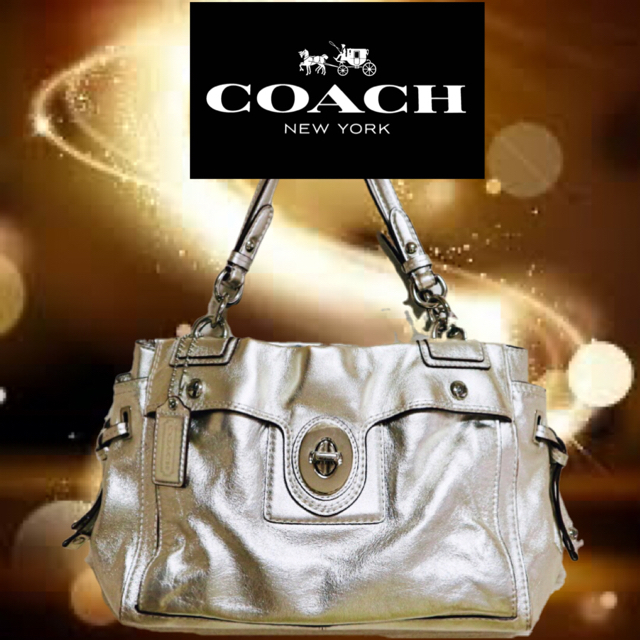 COACH(コーチ)の★☆★ シルバー　コーチバック ☆★☆ レディースのバッグ(ショルダーバッグ)の商品写真