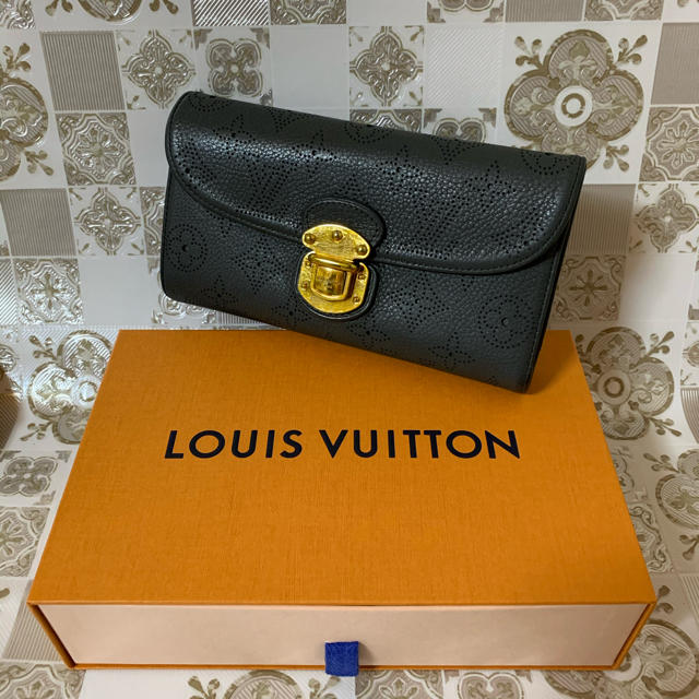 美品 LOUIS VUITTON ルイヴィトン マヒナ アメリア 長財布 グレー