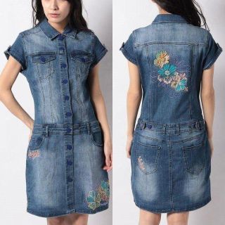 デシグアル(DESIGUAL)の新品　タグ付き　4L　専用！！デニムワンピース　デシグアル　刺繍(ひざ丈ワンピース)