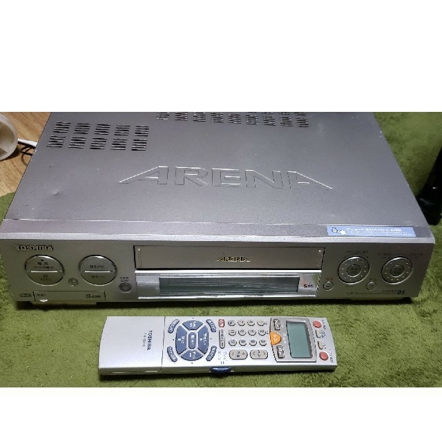 値下げします VHsビデオデッキ(東芝アリ―ナ) スマホ/家電/カメラのテレビ/映像機器(DVDプレーヤー)の商品写真