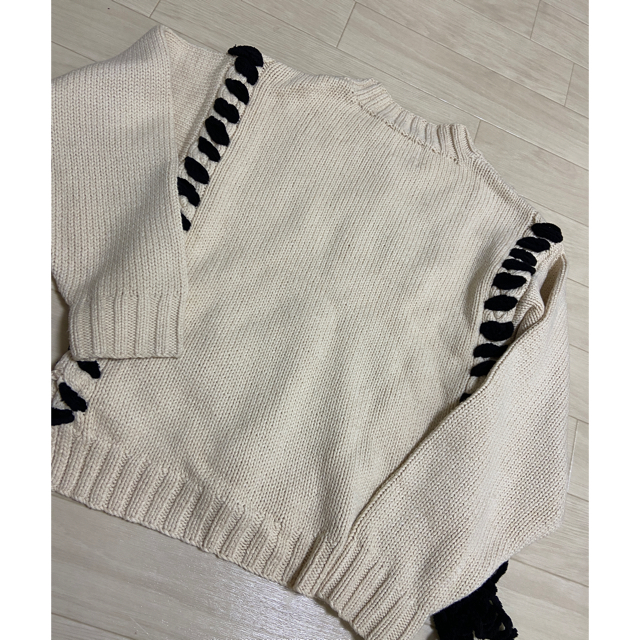 Ameri VINTAGE(アメリヴィンテージ)のるぅ様専用　AMERI LACE UP CABLE KNIT レディースのトップス(ニット/セーター)の商品写真