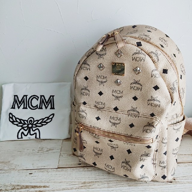 MCM リュック ベージュ