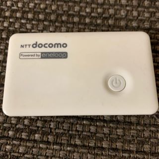 エヌティティドコモ(NTTdocomo)のポケットチャージャー　docomo(バッテリー/充電器)