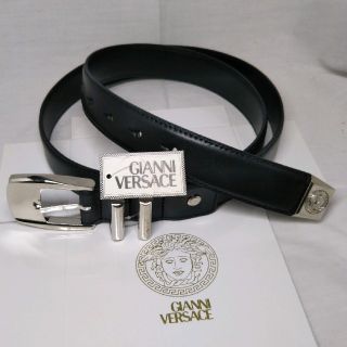 ジャンニヴェルサーチ(Gianni Versace)の新品・未使用品☆ベルサーチメンズベルト・銀色2連タイプ(ベルト)