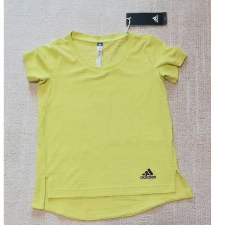 アディダス(adidas)の新品タグ付き　adidas半袖シャツ　130(Tシャツ/カットソー)