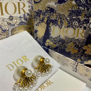 クリスチャンディオール(Christian Dior)のDior JADIOR ピアス(ピアス)