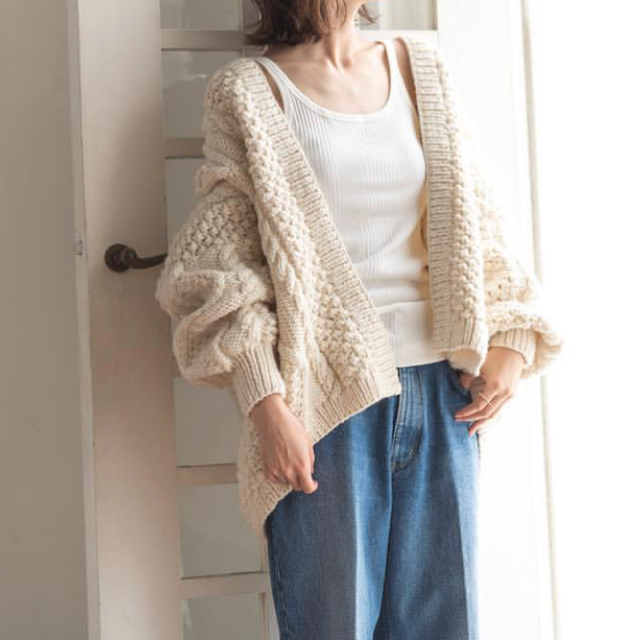 美品☆I LOVE MR.MITTENS KIM カーディガン☆ベージュ トップス 美品☆I LOVE MR.MITTENS KIM カーディガン☆ベージュ トップス