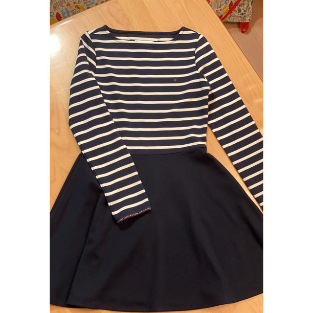 TOMMY HILFIGER(トミーヒルフィガー)のTOMMY HILFIGER 子供ワンピース　160 キッズ/ベビー/マタニティのキッズ服女の子用(90cm~)(ワンピース)の商品写真