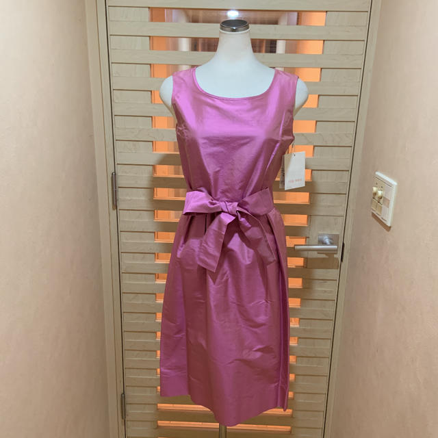 YUKI TORII INTERNATIONAL - ユキトリイ（YUKI TORII）新品 ローズ色の絹ワンピースの通販 by ジャック's