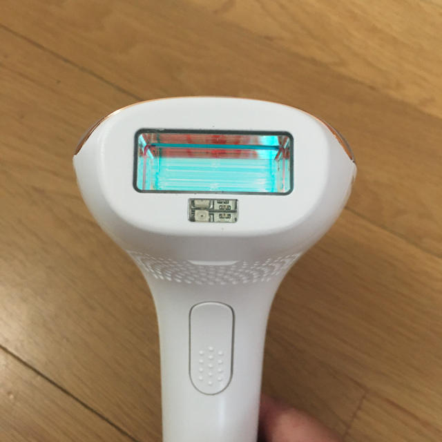 超歓迎特価 PHILIPS - ★専用★フィリップス 光美容器 ルメアエッセンシャルの通販 by monaka's shop|フィリップスならラクマ 安い