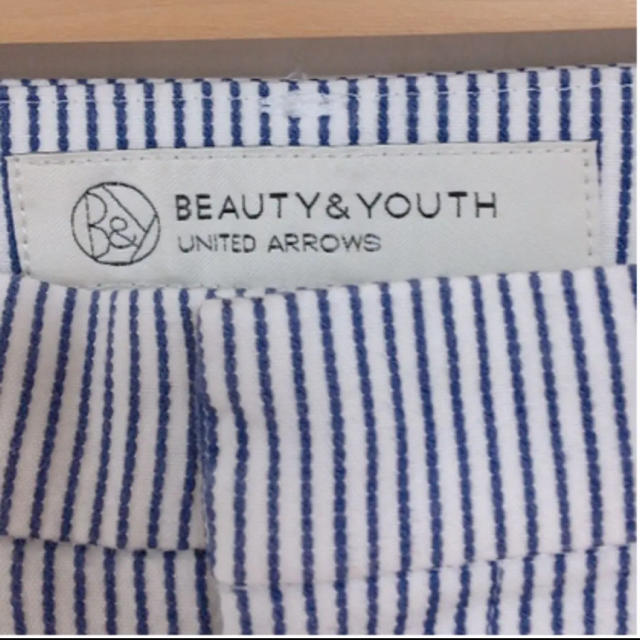 BEAUTY&YOUTH UNITED ARROWS(ビューティアンドユースユナイテッドアローズ)の【値下げ】BEAUTY&YOUTH♡テーパードパンツ レディースのパンツ(カジュアルパンツ)の商品写真