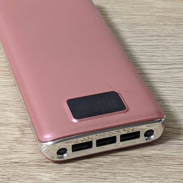 モバイルバッテリー【まなみ様専用】の通販 by ダンデライオン|ラクマ