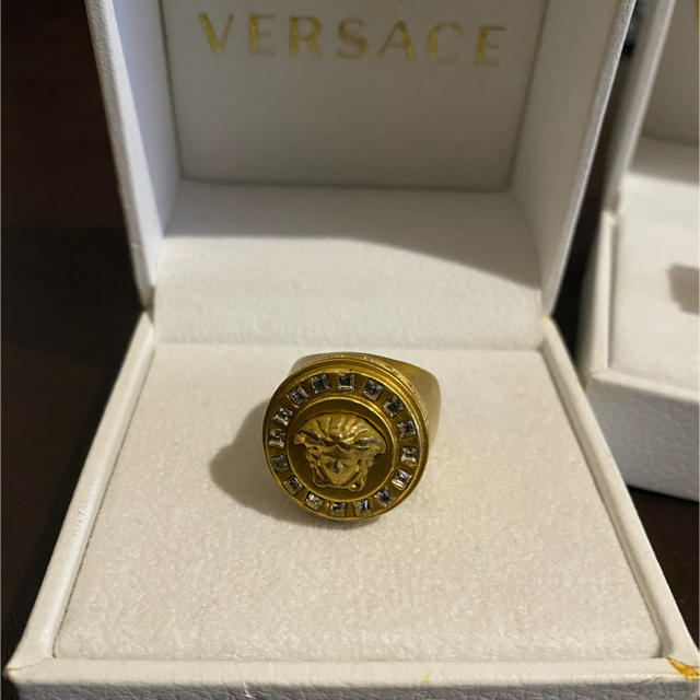 VERSACE(ヴェルサーチ)のversace リング　指輪　 メンズのアクセサリー(リング(指輪))の商品写真