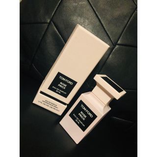 トムフォード(TOM FORD)のお値下げしました♡トムフォード　ローズプリック(香水(女性用))