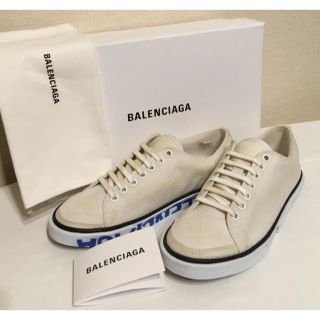 バレンシアガ(Balenciaga)の【新品未使用】BALENCIAGA バレンシアガ  ダメージ加工 スニーカー(スニーカー)