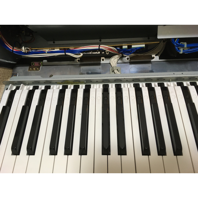 ヤマハ シンセサイザー s80 (電子ピアノ) ヤマハ シンセサイザー s80 (電子ピアノ)