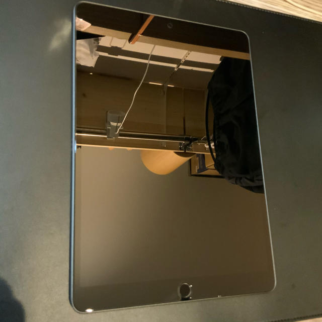 美品 iPad Air 第3世代 wifi 64GB space gray