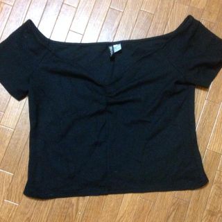 エイチアンドエム(H&M)の肩出し ショート丈 Lサイズ(Tシャツ(半袖/袖なし))