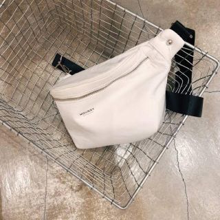 マウジー(moussy)のMOUSSY ウエストポーチ(ボディバッグ/ウエストポーチ)