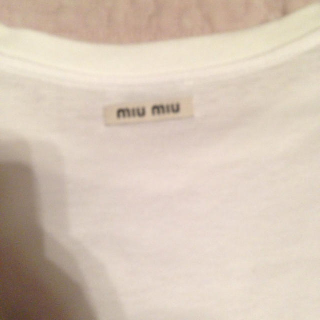 miumiu(ミュウミュウ)のフリルTシャツ レディースのトップス(Tシャツ(半袖/袖なし))の商品写真