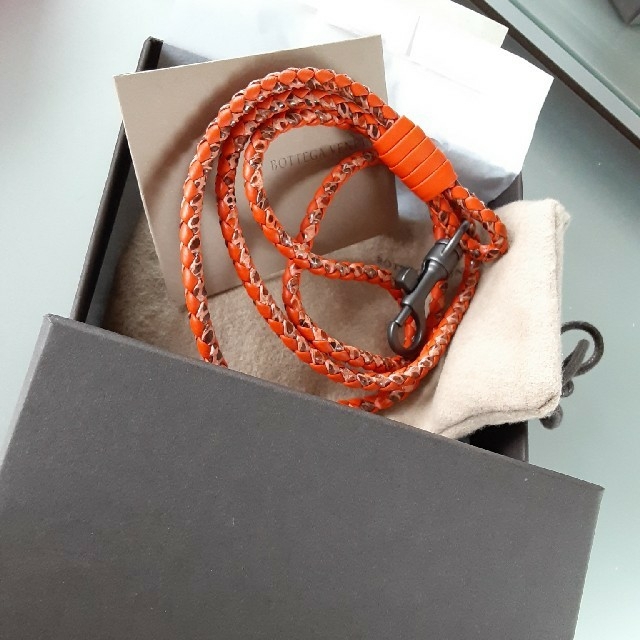 美しい
Bottega Veneta - 最終お値下げ!ボッテガ・ヴェネタ ネックストラップ チャーム 定価42000円 その他 美しい
Bottega Veneta - 最終お値下げ!ボッテガ・ヴェネタ ネックストラップ チャーム 定価42000円 その他