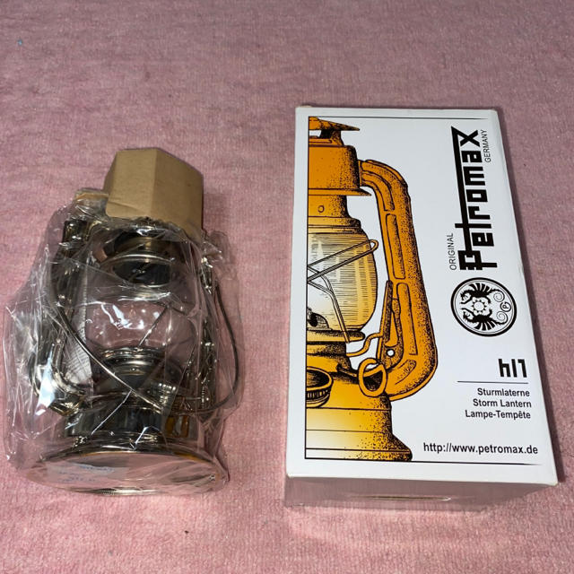 Petromax(ペトロマックス)の《新品未開封》ペトロマックス　petromax hl1 ストームランタン　HL1 スポーツ/アウトドアのアウトドア(ライト/ランタン)の商品写真