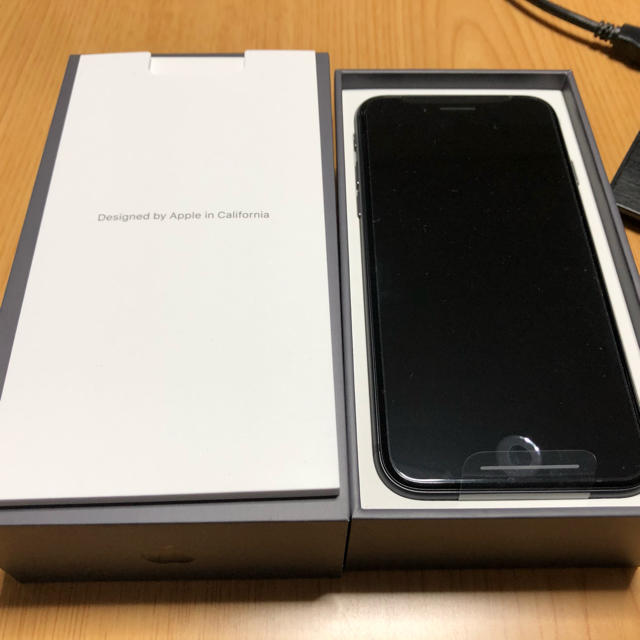 iPhone8 64GB 新品未使用 SIMフリー - スマートフォン本体