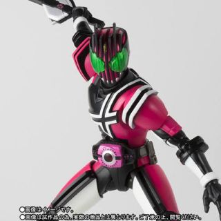 バンダイ(BANDAI)の真骨彫製法 S.H.フィギュアーツ 仮面ライダーディケイド ネオ(特撮)