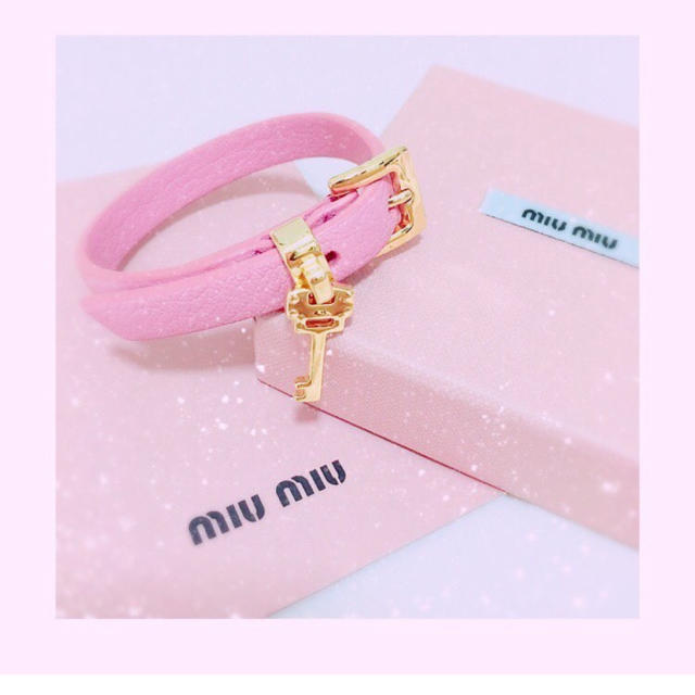 miumiu ブレスレット