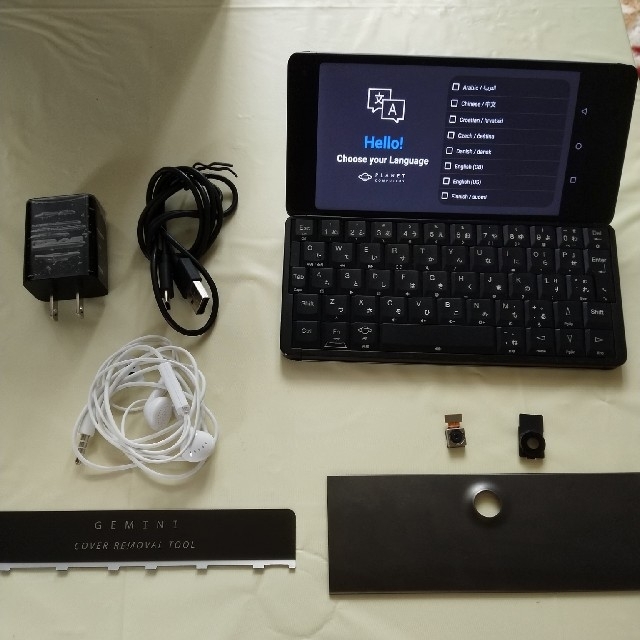 【オプションカメラ付】Gemini PDA wifi+4G 日本語刻印有スマートフォン/携帯電話