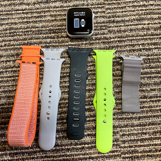 高品質の激安 Watch Apple - 4（GPSモデル）44mm Series Nike+ Watch Apple 腕時計(デジタル)