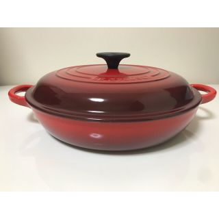 ルクルーゼ(LE CREUSET)のル・クルーゼ　ビュッフェキャセロール　チェリーレッド　26(鍋/フライパン)