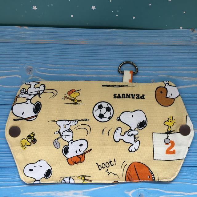 SNOOPY(スヌーピー)の仮置きマスクケ－ス(内ポケット付き) ハンドメイド   ハンドメイドのハンドメイド その他(その他)の商品写真