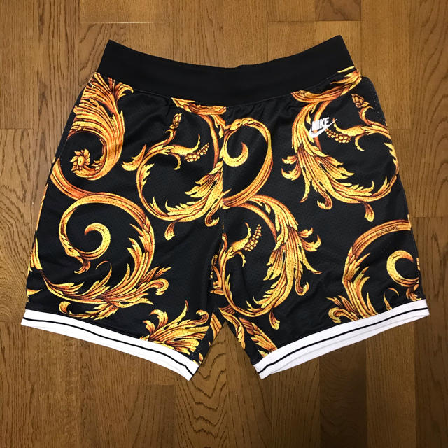 Sサイズ 美品 supreme nike basketball shortsメンズ