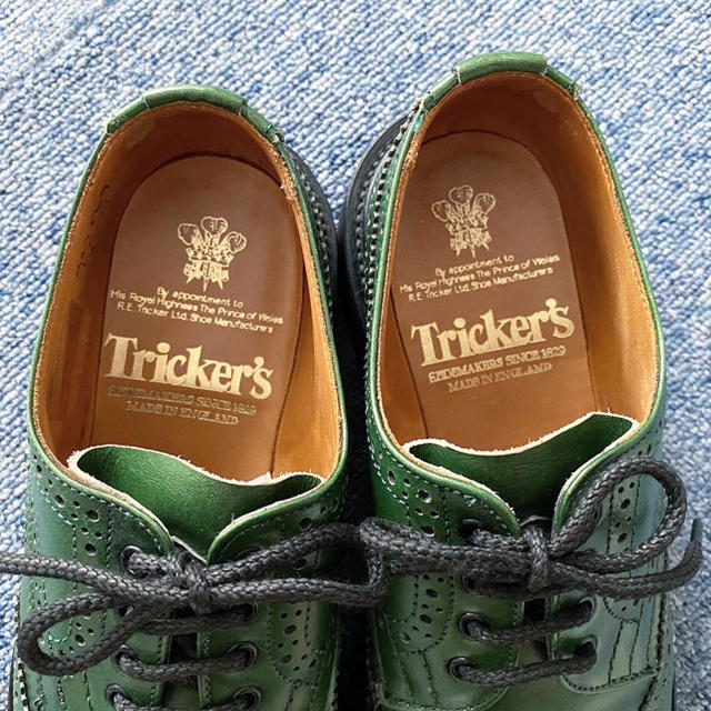 Trickers(トリッカーズ)のTricker's★緑色のレースアップシューズ★L5633★5h レディースの靴/シューズ(ローファー/革靴)の商品写真