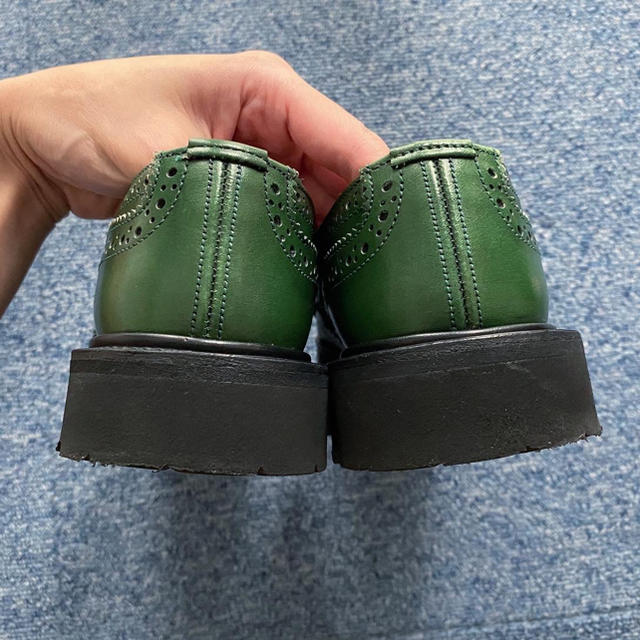 Trickers(トリッカーズ)のTricker's★緑色のレースアップシューズ★L5633★5h レディースの靴/シューズ(ローファー/革靴)の商品写真