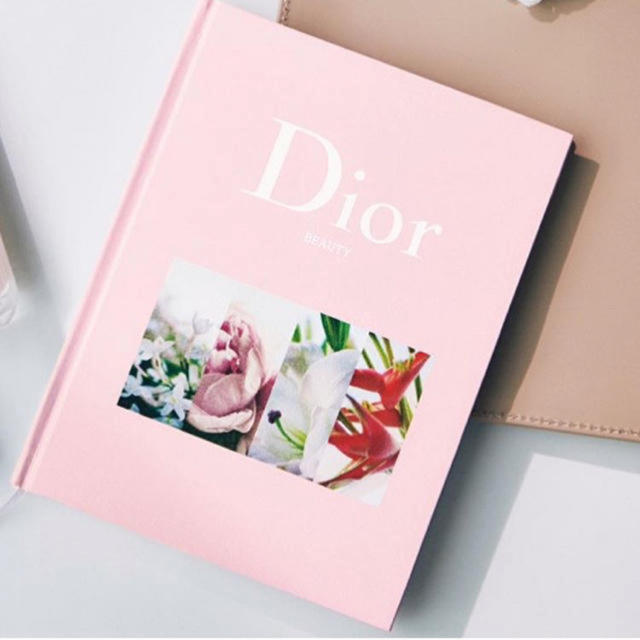 Dior(ディオール)のOggiオッジ 9月号付録◆ Dior BEAUTYコラボ限定ノート インテリア/住まい/日用品の文房具(ノート/メモ帳/ふせん)の商品写真