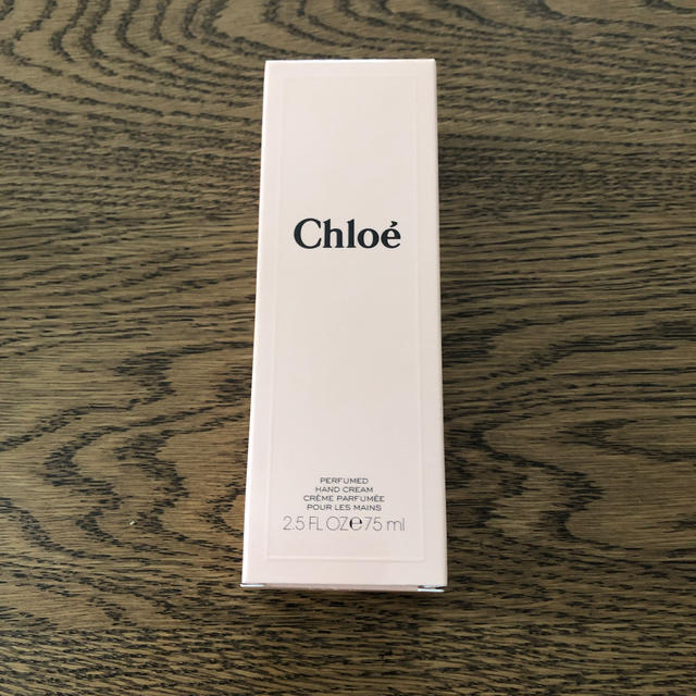 Chloe(クロエ)のクロエ　ハンドクリーム　新品未使用 コスメ/美容のボディケア(ハンドクリーム)の商品写真