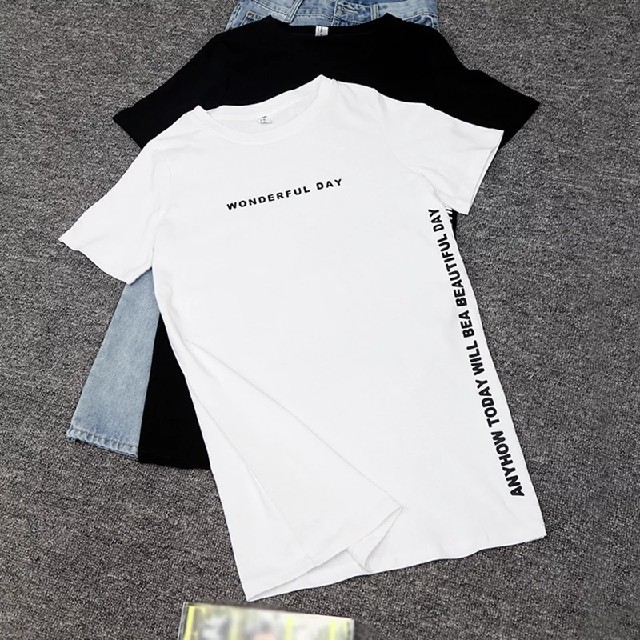 【Lサイズ】レディース　ロングTシャツ　ホワイト レディースのトップス(Tシャツ(半袖/袖なし))の商品写真