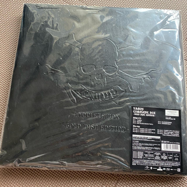 ♡VAMPS♡COMPLETE BOX –GOLD DISC Edition–