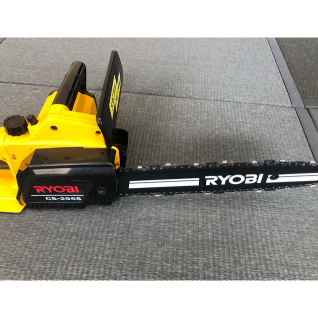 RYOBI(リョービ)の【未使用】RYOBI チェンソー インテリア/住まい/日用品のインテリア/住まい/日用品 その他(その他)の商品写真