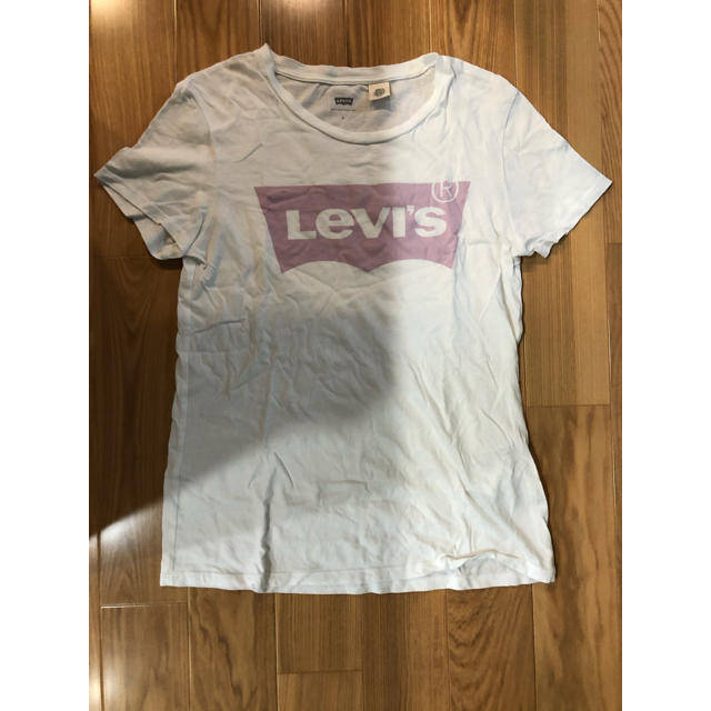 Levi's(リーバイス)のリーバイス　Tシャツ レディースのトップス(Tシャツ(半袖/袖なし))の商品写真