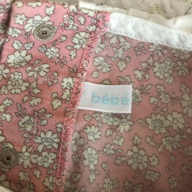 BeBe(ベベ)のBebe スモーキーピンク花柄カットソー　80 べべ キッズ/ベビー/マタニティのベビー服(~85cm)(シャツ/カットソー)の商品写真