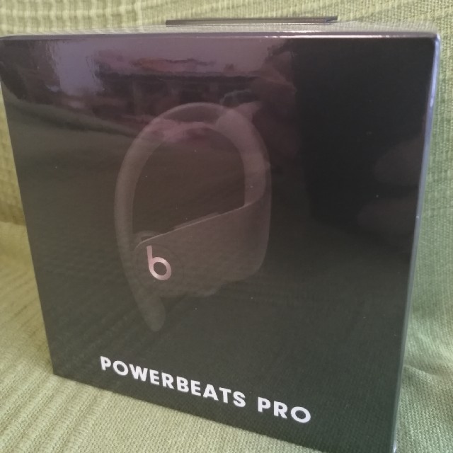 Beats by Dr Dre(ビーツバイドクタードレ)の【新品未開封】Powerbeats Pro  モス  MV712PA-A スマホ/家電/カメラのオーディオ機器(ヘッドフォン/イヤフォン)の商品写真